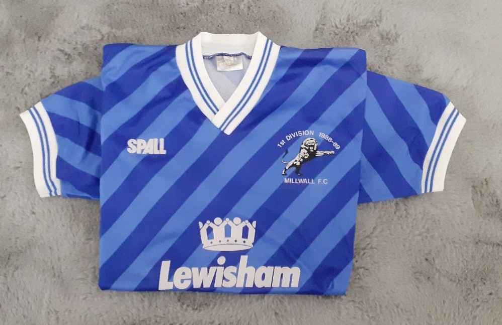 extra_football_shirt_42204_1.jpg