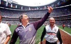 bobby_robson_azteca_86.jpg