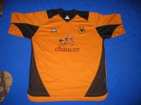 wolverhampton-wanderers-home-football-shirt-2004-2006-s_15374_1.jpg