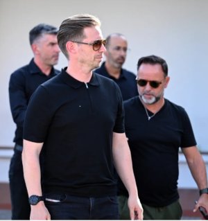 1000148716.jpg 1000148716.jpg