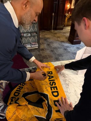 1000190582.jpg 1000190582.jpg