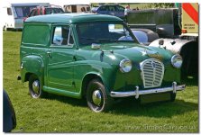 Austin A30 AV4 5cwt Van front.jpg