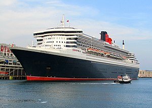 Qm2_portboston.jpg