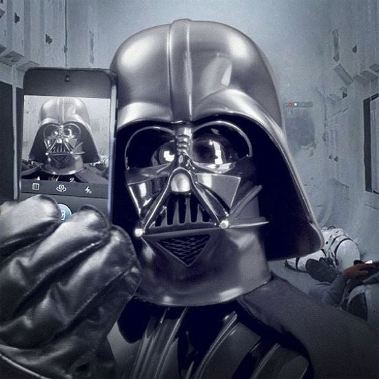 darth-vader-selfie.jpg