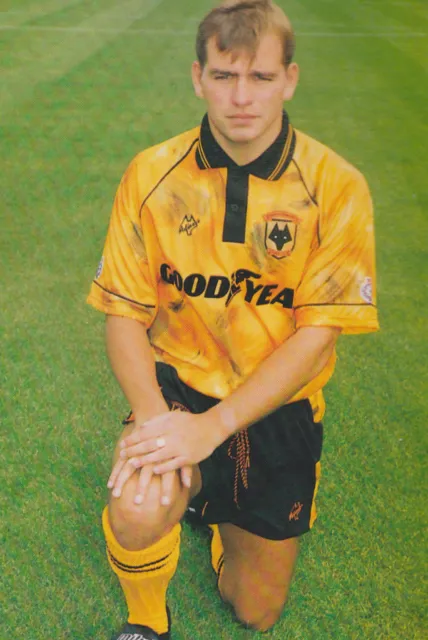 Football-PhotoKEVIN-ASHLEY-Wolves-1990s.webp