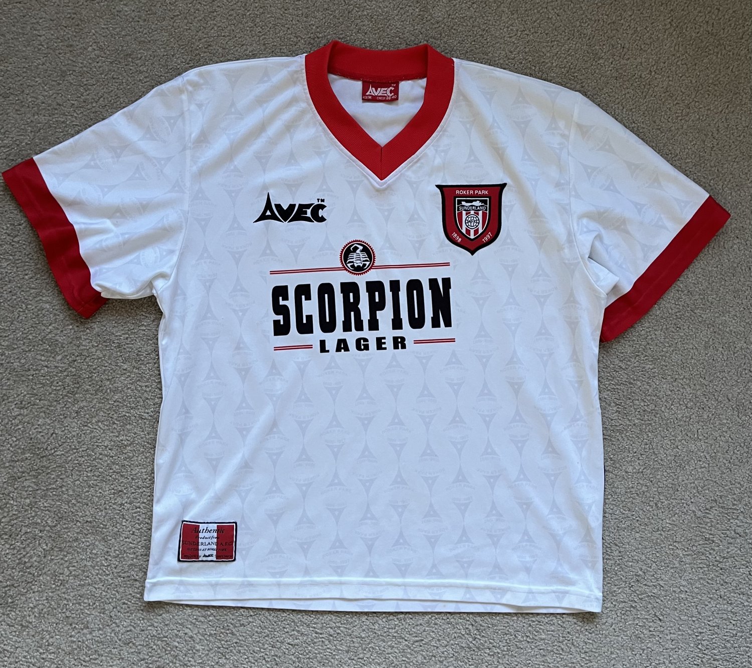sunderland-away-football-shirt-1996-1997-s_16163_1.jpg